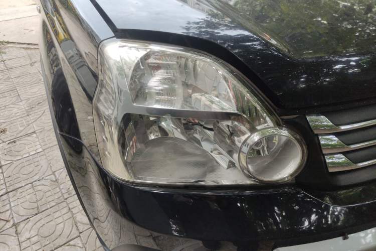 Used Dongfeng Fengdu MX6 2015 2.0L CVT Two-Wheel Drive Excellence Edition