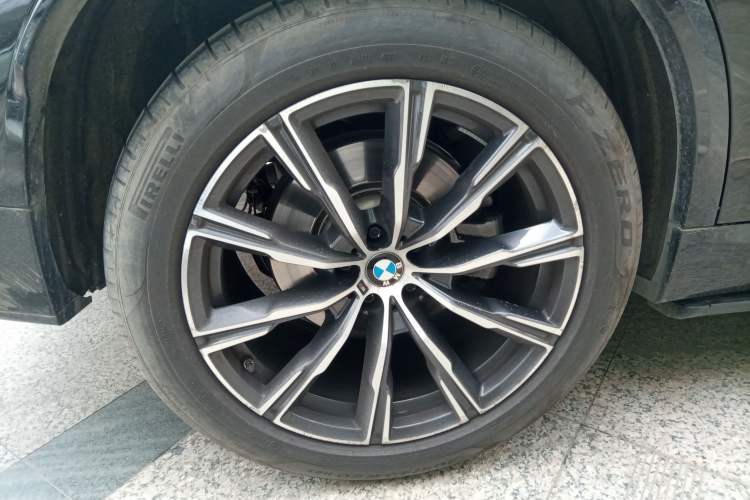 Used BMW X5 2022 Restyled xDrive 30Li Luxury Version M Sport Package