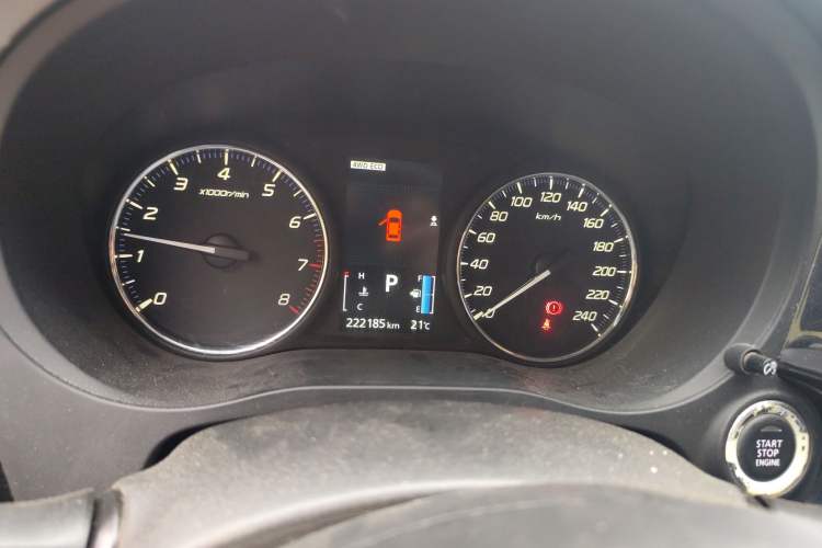 Used Mitsubishi Outlander 2013 2.4L 4x4 Luxury Navigation Edition 5 Seats
