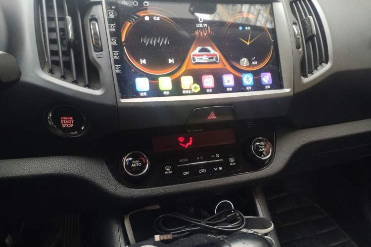 Used Kia Sportage R 2014 2.0L Automatic Two-Wheel Drive GLS Trim
