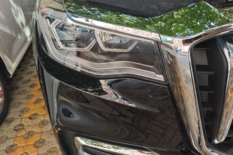 Used Hongqi HS7 2022 2.0T DCT Two-Wheel Drive Smart Connect Flagship Edition Five Seats
