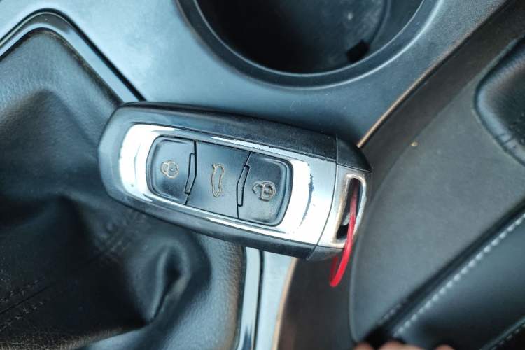 Used Geely Auto Emgrand 2018 1.5L Manual Upward Connect Edition
