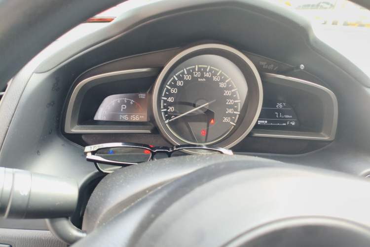 Used Mazda CX-4 2018 2.0L Automatic Two-Wheel Drive Blue Sky Dynamic Version China V Standard Instrument Cluster