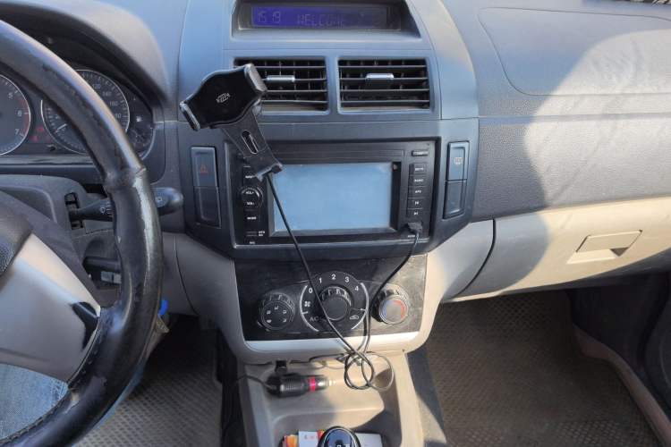 Used BAIC Weiwang M20 2014 1.5L Comfort Version BJ415B
