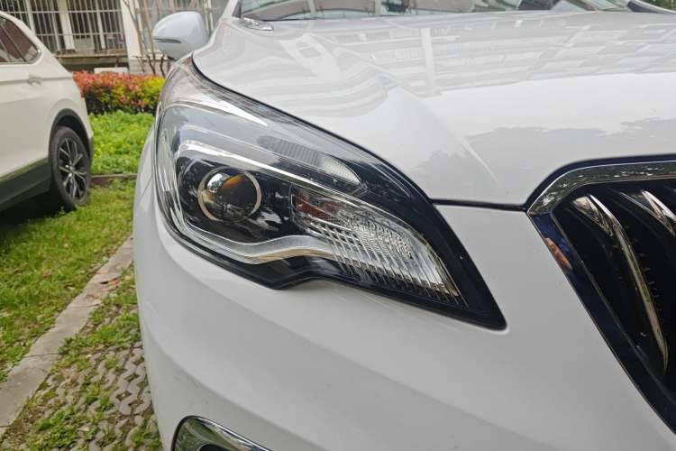 Used Buick Envision 2015 20T Two-Wheel-Drive Elite Model