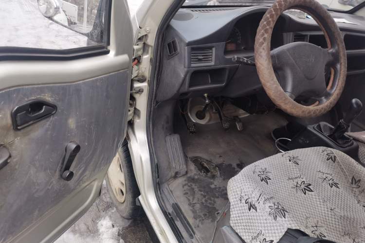 Used Wuling Zhiguang 2013 1.0L Practical Version
