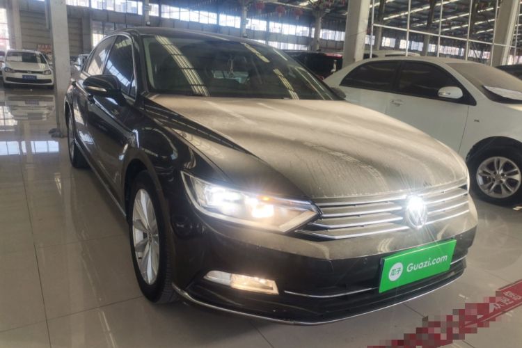 Used Volkswagen Magotan 2018 330TSI DSG Advanced Model
