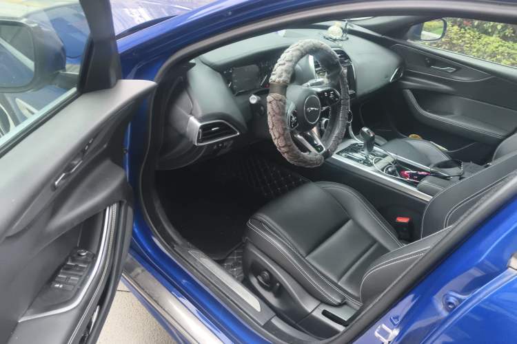 Used Jaguar XEL 2020 2.0T 200 PS R-DYNAMIC S Advanced Sport Edition
