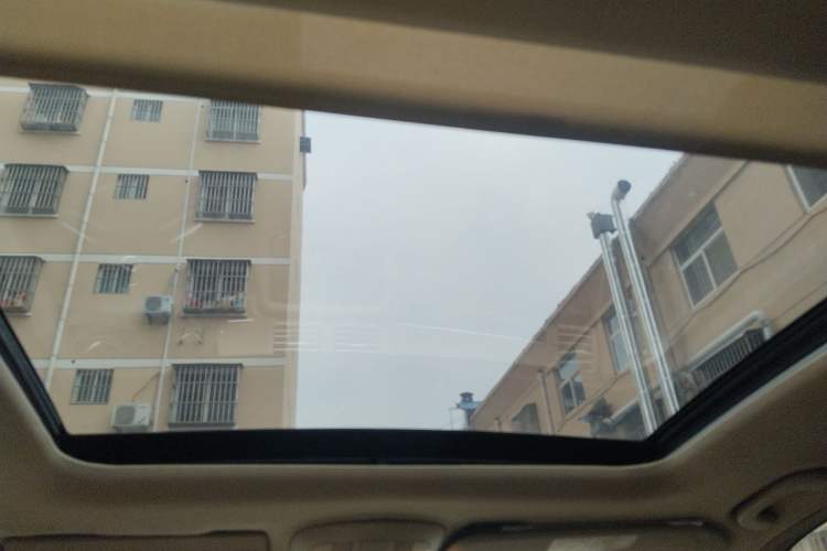 Used Mercedes-Benz R-Class 2011 R 350 L 4MATIC