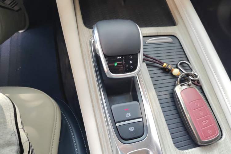 Used Chery Arrizo 8 2022 1.6T DCT Ya Gear Lever