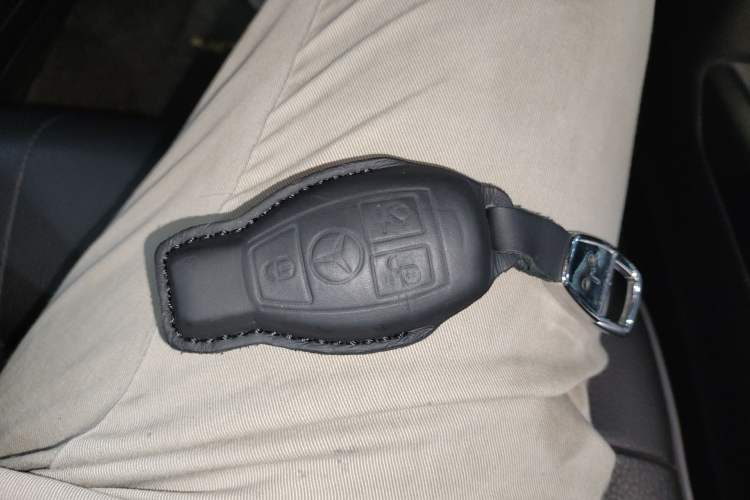 Used Mercedes-Benz E-Class 2015 E 200 L
