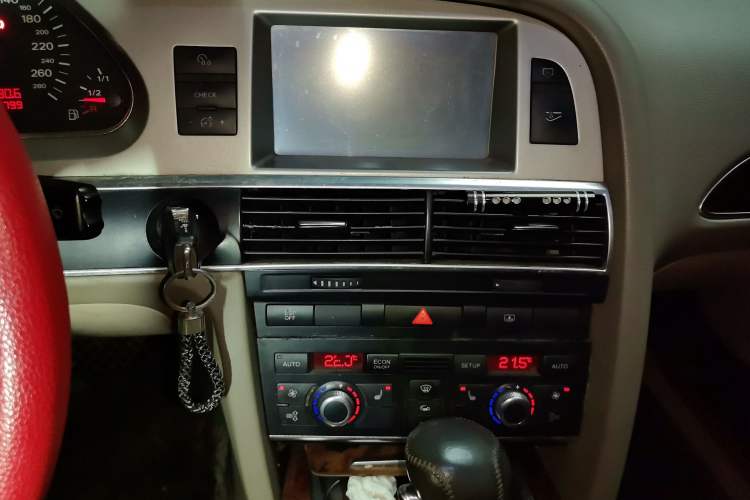 Used Audi A6L 2008 2.4L Technology version
