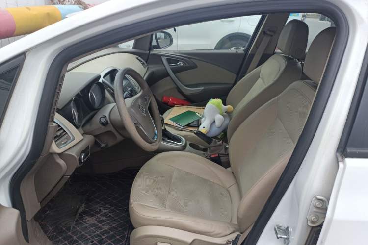 Used Buick GT 2013 GT 1.6L Automatic Fashion Edition