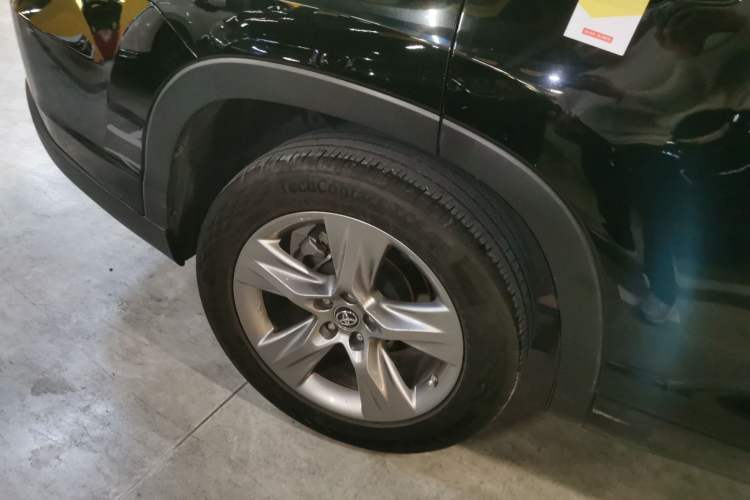 Used Toyota Highlander 2015 2.0T Four-Wheel Drive Luxury Edition 7-Seater
