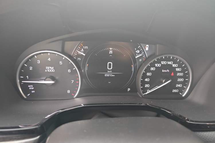 Used Cadillac XT5 2018 25T Luxury Model