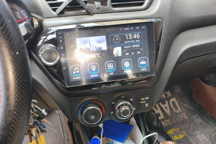 Used Kia K2 2012 Sedan 1.4L Automatic GLS Commemorative Edition Audio And AC Panel