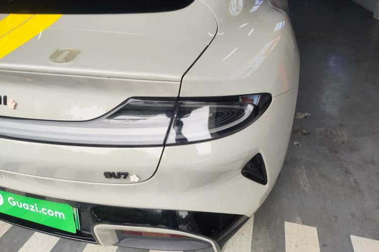 Used Xiaomi Auto SU7 2024 Rear-Drive Long-Range Intelligent Driving Version