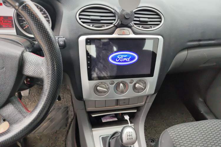 Used Ford Focus 2013 Hatchback Classic 1.8L Manual Base Model
