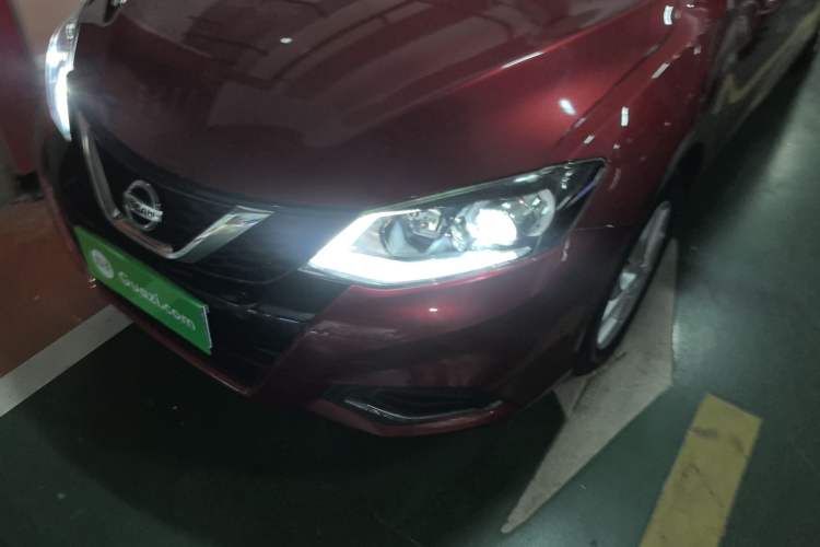 Used Nissan Tiida 2021 1.6L CVT Smart Drive Edition Left Front Headlight