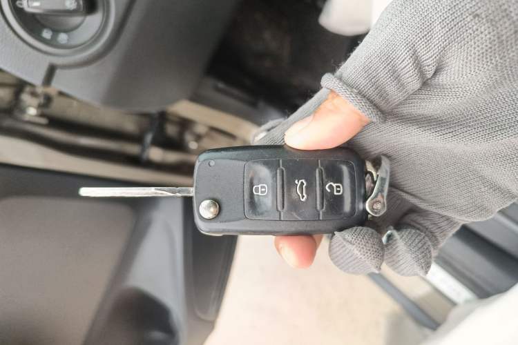 Used Volkswagen Polo 2016 1.6L Cross Polo Automatic
