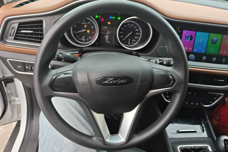 Used Zotye T300 2023 T300L 1.5L Manual Standard Edition