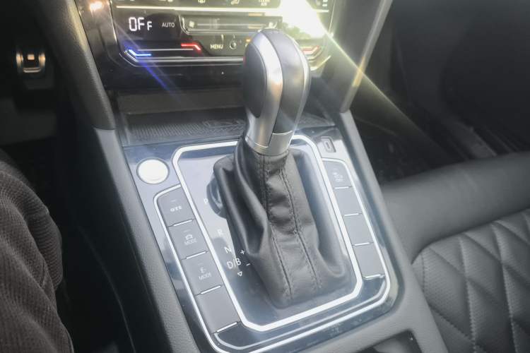 Used Volkswagen Magotan GTE Plug-in Hybrid 2022 GTE Luxury Model