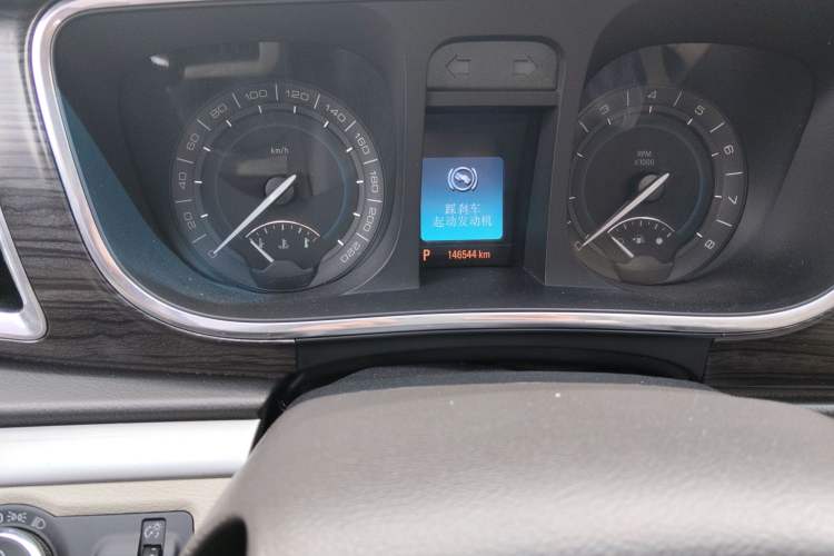 Used Buick GL8 2011 3.0L XT Luxury Business Flagship Edition
