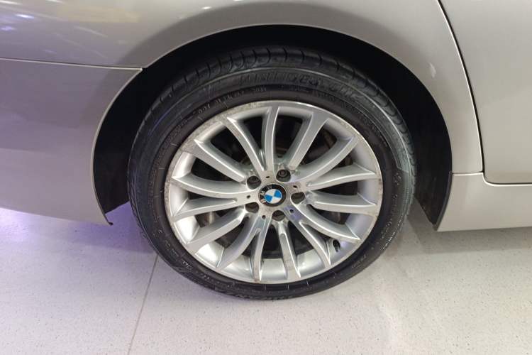 Used BMW 5 Series 2014 525Li Luxury Design Package