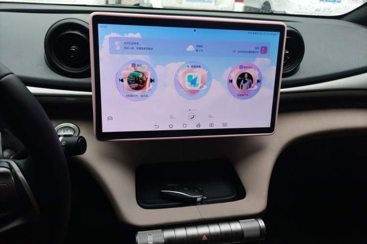 Used BYD Dolphin 2023 420 km Fashion Edition Audio And AC Panel