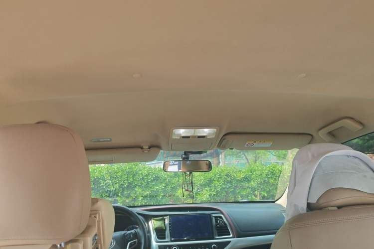 Used Toyota Highlander 2015 3.5L 4x4 Elite Edition 7-Seater
