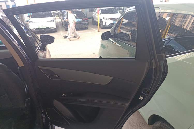 Used BYD Song MAX 2021 Upgraded Model 1.5T Automatic Prestige 6-Seater