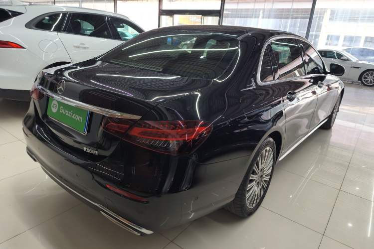 Used Mercedes-Benz E-Class 2022 Second Facelift E 300 L Luxury Edition
