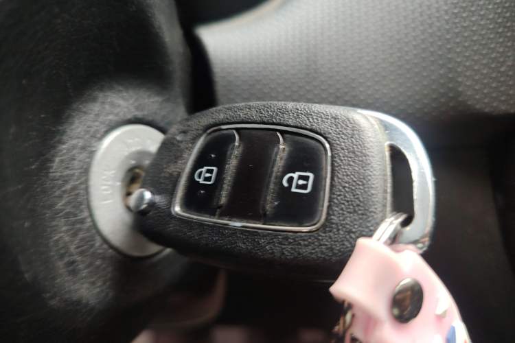 Used Hyundai Verna (older generation) 2017 1.4L Manual Refreshed Version China VI Standard
