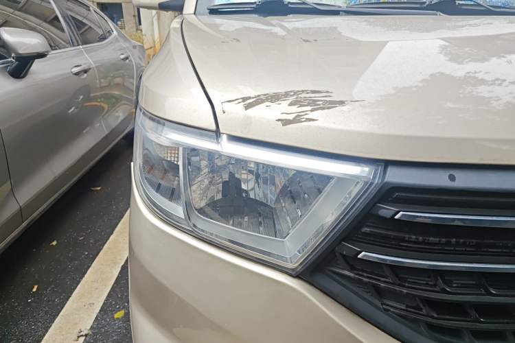 Used Wuling Hongguang V 2021 1.5L Refreshed Enjoyment Edition LAR