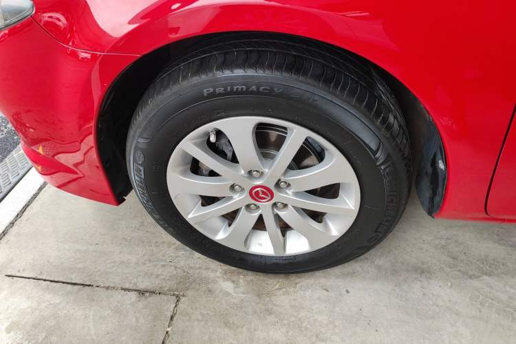 Used Mazda 6 2013 2.0L Automatic Fashion Edition Left Front Wheel Hub