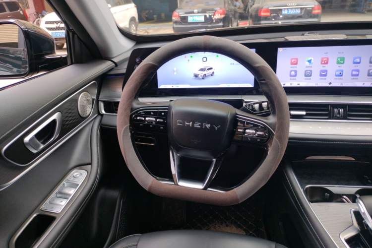 Used Chery Tiggo 8 PRO 2024 Champion Edition 290T Two-Wheel Drive Shining Version 5 Seats