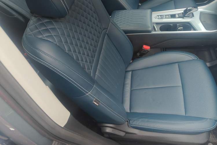 Used Geely Auto Jiajie 2023 Geely Jiaji L 1.5TD DCT Luxury Model