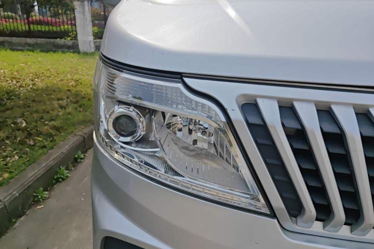 Used CHANGAN KAICHENG Ruixing M60 2020 1.5L Standard Version China VI 6-Seater DAM15KR