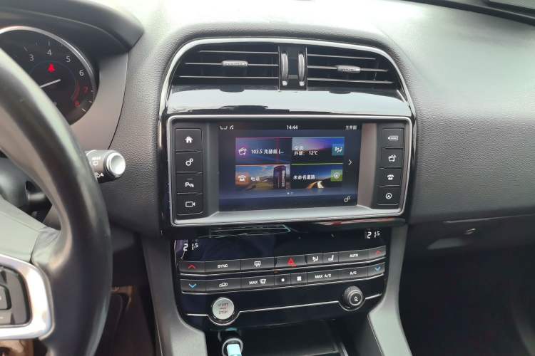 Used Jaguar F-PACE 2018 2.0T Four-Wheel Drive Urban Luxury Edition
