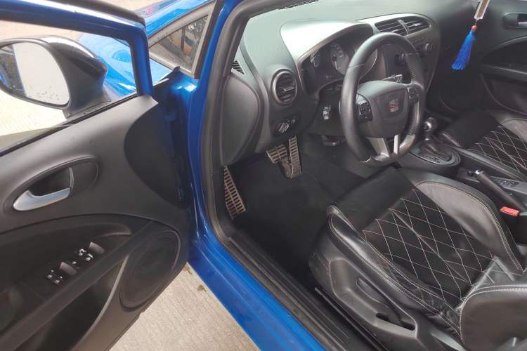 Used Seat LEON 2012 2.0 TSI CUPRA
