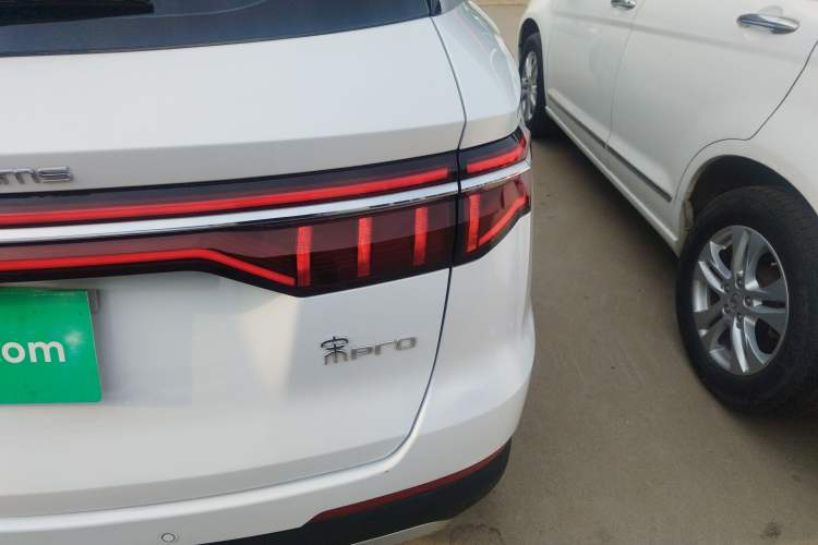 Used BYD Song Pro 2019 1.5T Automatic Luxury Model Right Rear Taillight