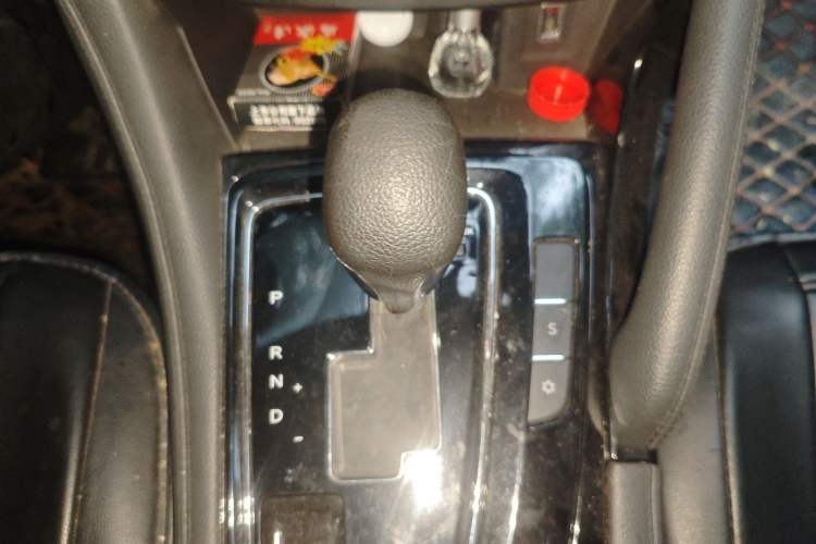 Used Dongfeng Aeolus AX7 2018 Classic 1.6T Automatic Luxury Model
