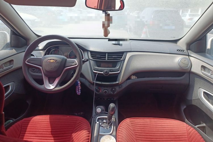 Used Chevrolet Sail 2018 Sail 3 1.3L AMT Ideal Edition Center Console