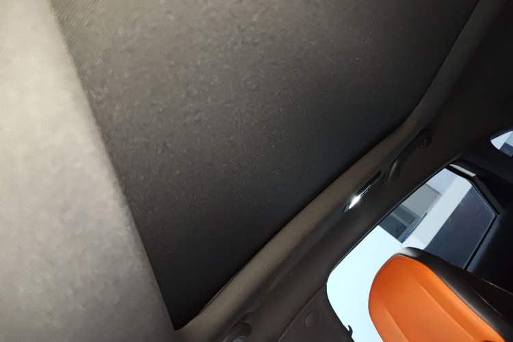 Used Changan UNI-V 2022 1.5T Smart Navigation Version
