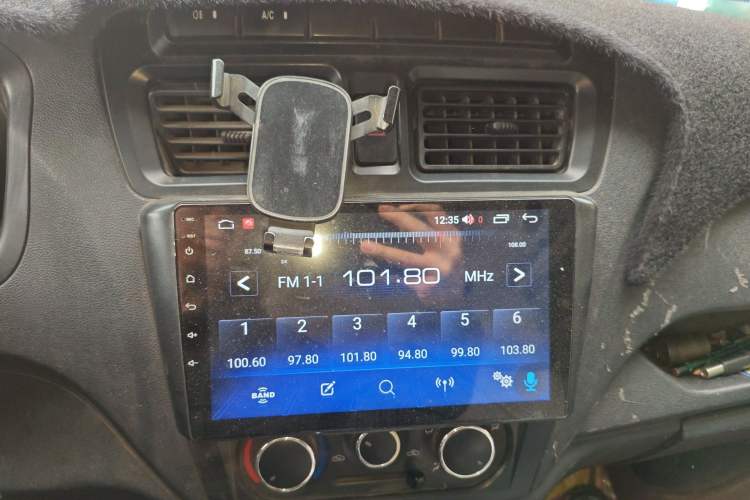 Used CHANGAN KAICHENG Ruixing M60 2020 1.5L Standard Version China VI 6-Seater DAM15KR Audio And AC Panel