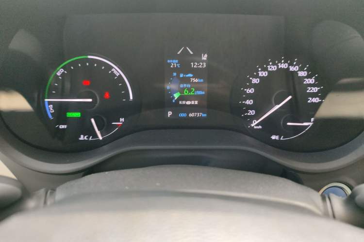 Used Toyota SIENNA 2021 2.5L Hybrid Premium Edition