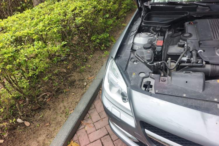 Used Mercedes-Benz SLK-Class 2011 SLK 200 Fashion Model
