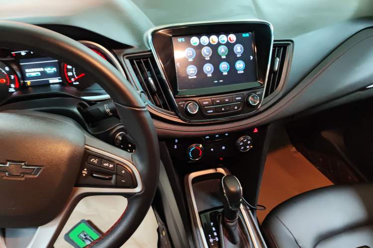 Used Chevrolet Monza 2019 RS 330T Automatic Comfort Edition China VI Standard Audio And AC Panel