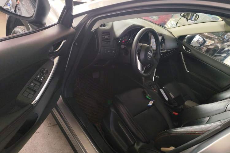 Used Mazda CX-5 2013 2.0L Automatic Two-Wheel Drive Comfort Version
