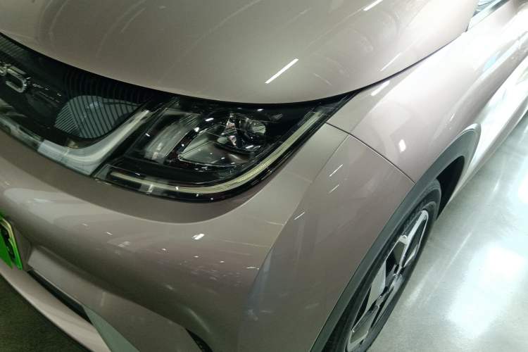 Used BYD Dolphin 2021 405 km Fashion Edition Left Front Headlight